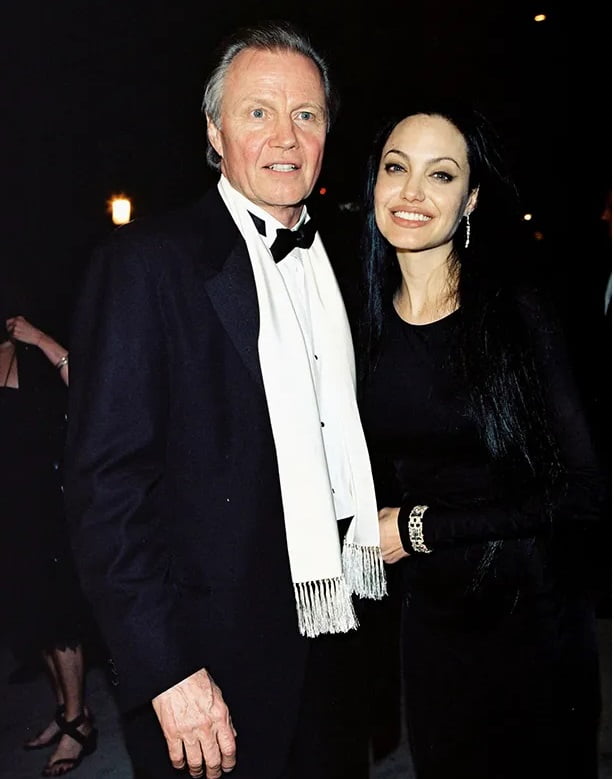 Angelina Jolie with her dad Jon Voight