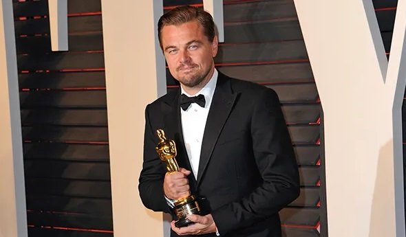 Leonardo with Oscar Award for Movie The Ravenant in 2015
